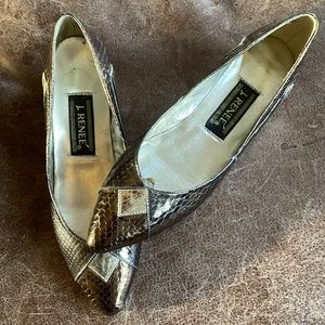J. Renee' Women's Flats. Excellent Condition. Size 6.